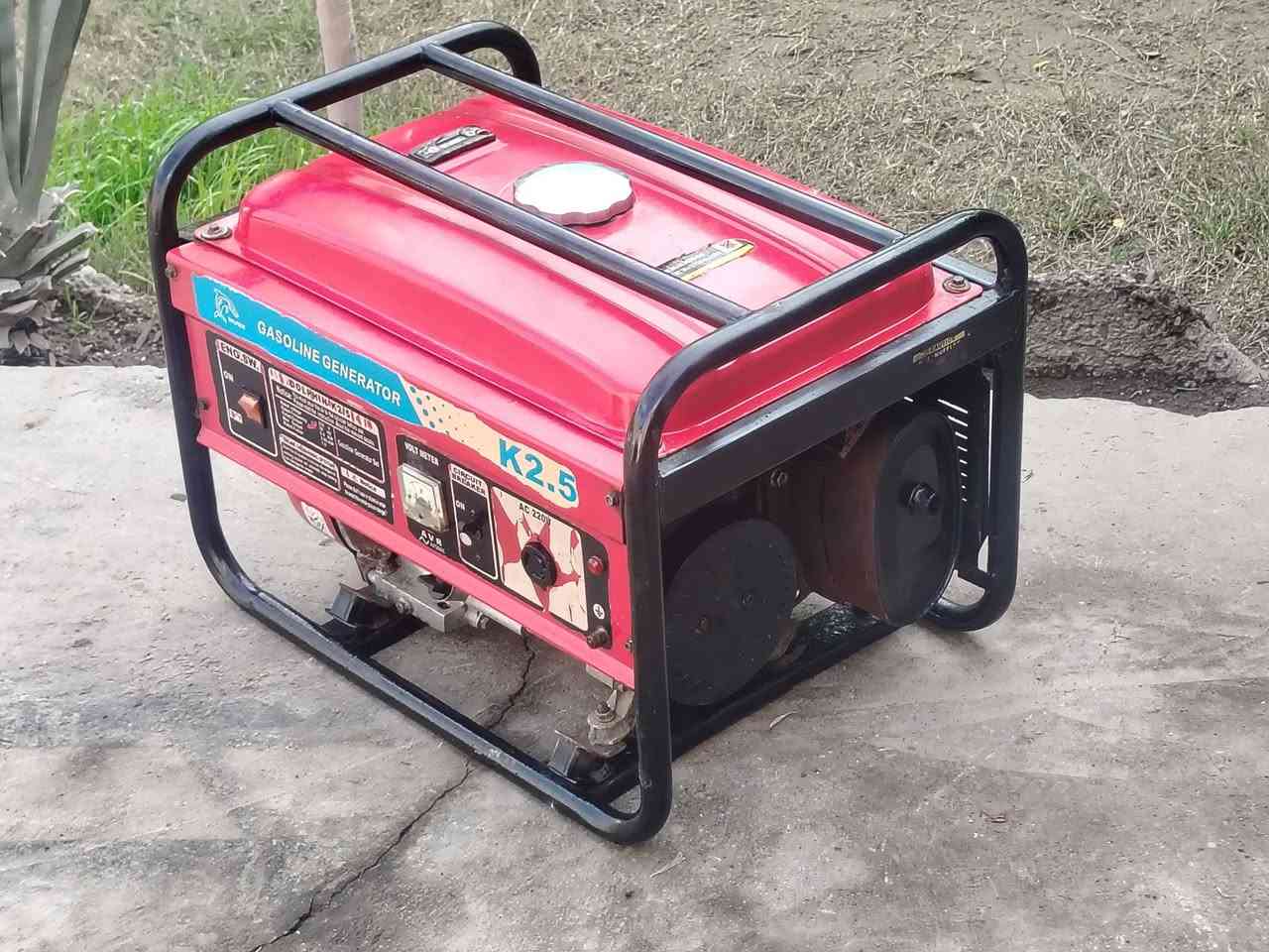 مولده تايكر احمر ٢ ونص ك ١٠ امبير ملف نحاس نظيف كلش ما داخل تصليح ابد شغال وعل فحص السعر ١٤٠ الف هاتف ((***********)) ((***********)) الكورك بي واتساب يوجد خدمت توصيل العنوان بغداد التاجي
