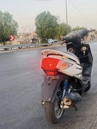 للبيع دراجة سكنس الون بيض دراجة خير من الله شغلة سلف هندر تخم تاير جدي...