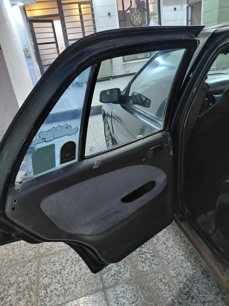 سيفا للبيع سياره سعر 17          موديل 96تواصل ***********
