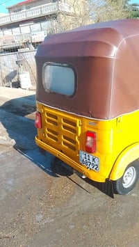 تكتك للبيع 18 رقم بغداد وسنويه  تحويل ثاني يوم مصبوغ عام للجماليه تكتك...