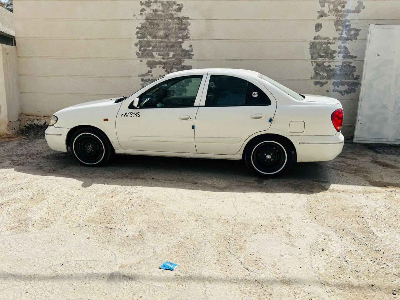 ﷽
تحيه طيبه اخواني الاعزاء للبيع فقط 
_نيسان سني صالون مديل 2006 
_مزاد وزارة الداخلية قرص كامل تاخذ المعامله وتروح ترقم ترقيم مجاني فقط رسوم رقم ع مشتري 
ترقم كربلاء 
_السياره كير ومكينه اوتماتيك كورله جدد 
_تخم تاير جديد تبريد ثلج 
السياره مصبوغه عام للجماليه بدون حادث قوي بيه طخات بالكشر 
السياره غرفه كهربائيات جاهزه مابيه نواقص السياره جاهزه من النقص 
السعر 59$ مكاني كربلاء الحسينيه 
رقم الهاتف ***********
