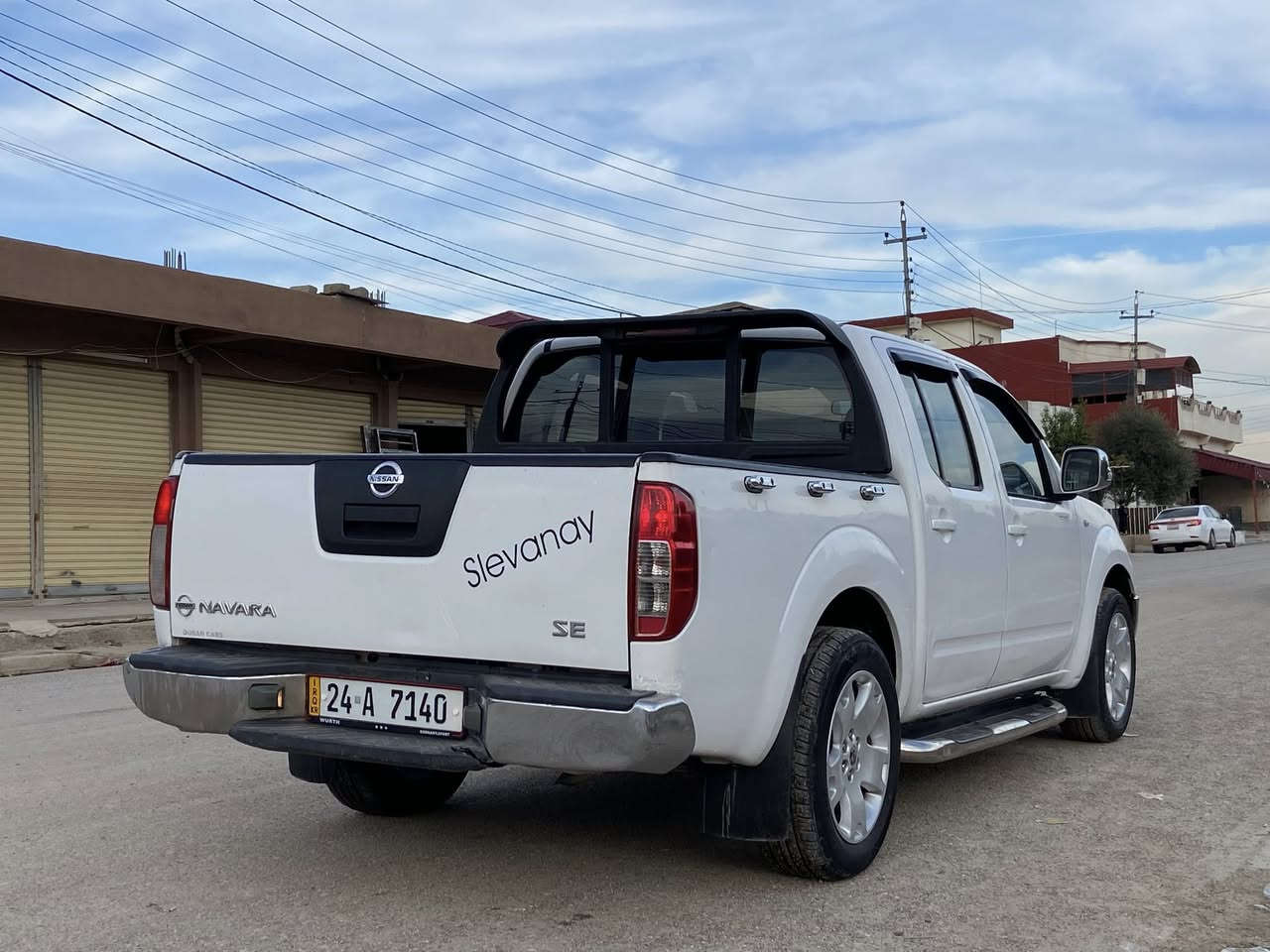 نيسان نافارا 2009 كير عادي 6 نمر
بدون صبغ رقم سنوي هزه جديد 2030 بسمي بدون غرامات
محرك وكير شرط تخم امامي وخلفي جديد تايرات جديد
كهربائيات كله شغاله سياره جاهزه بدون اي مصرف كله شرط
عنوان سياره دهوك السعر 110$ جداً مناسب بهيج نظافه 
واتساب ***********
