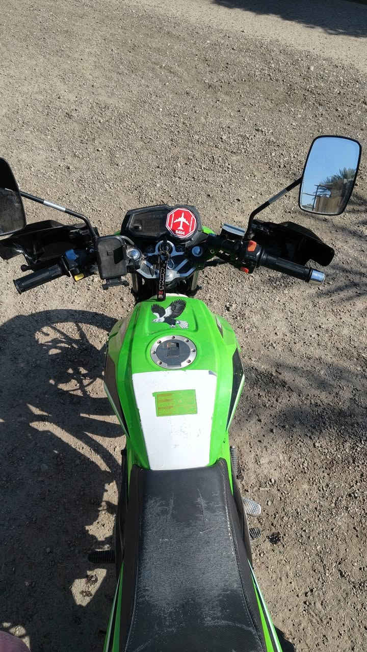 سلام عليكم دراجه هيومه موديل 23مكمرك وراقه كامله وبيه وصولات
مكاني الانبار الگرمه سعر 900وبيه مجال 
اذا مو شراي لا تتصل ***********
