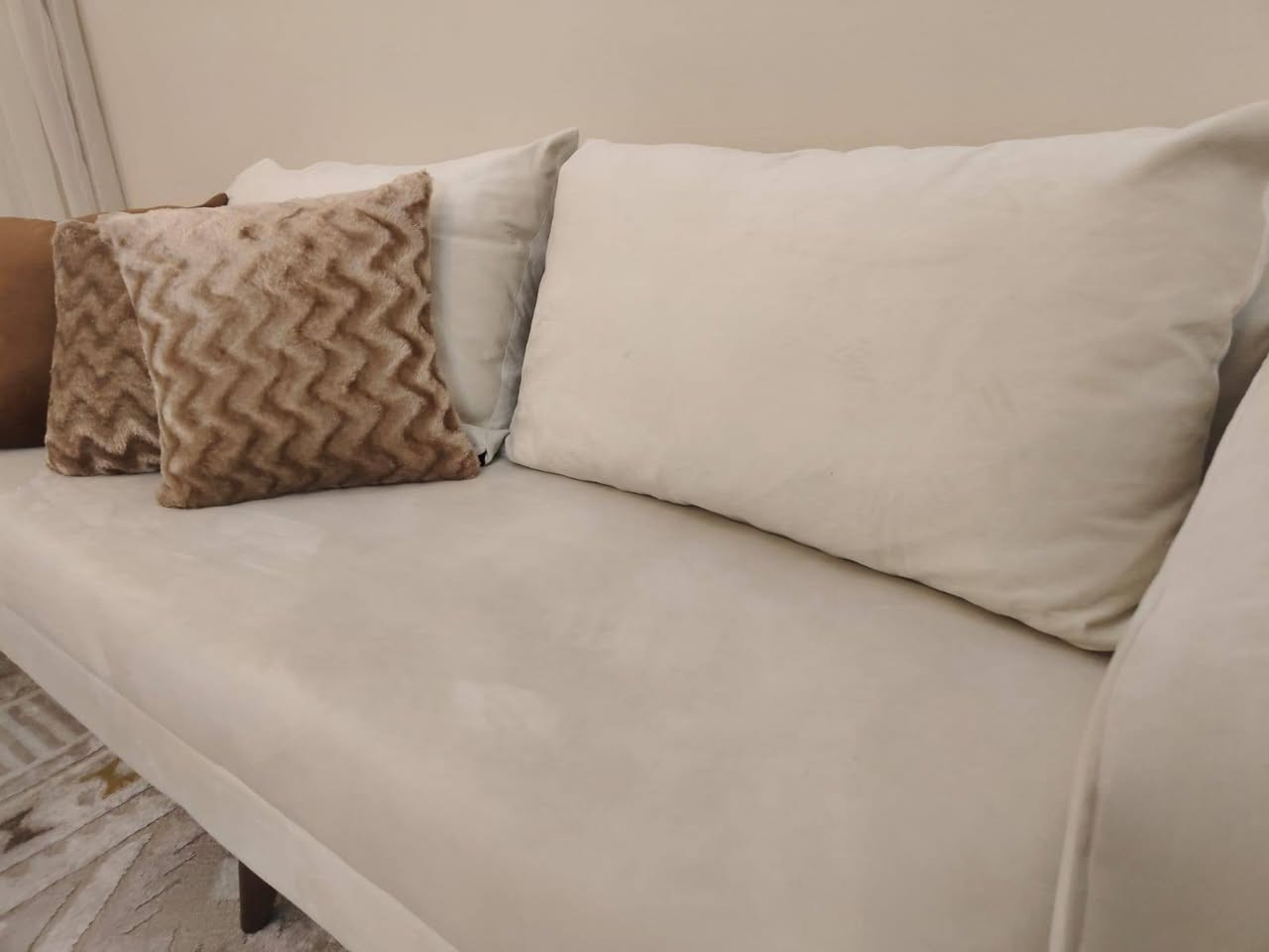 طخم وبردات وطبله وسطيه يعني استقبال كامل للبيع كلهن تفصال مو جاهزات وجدد دزاين وقياسات تركيه الطخم قنفتين كبار وكرسيين يعني ٨مقعد بس كبير ٩٠٠وبي مجال
حي المعلمين الجديد شارع البطاقه الوطنيه سابقا


**إذا كنت صاحب هذا الإعلان وتريد حذفه لأي سبب، رجاءا أرسل رسالة إلى الدعم الفني**