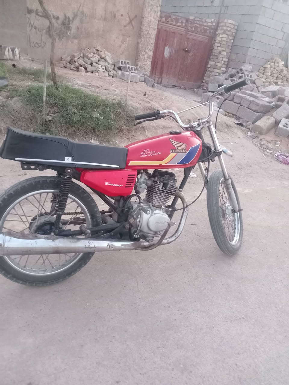 ارشا لبيع السعر 225وبيه مجال كلك كلك 
مكاني حله سكندريه ***********
