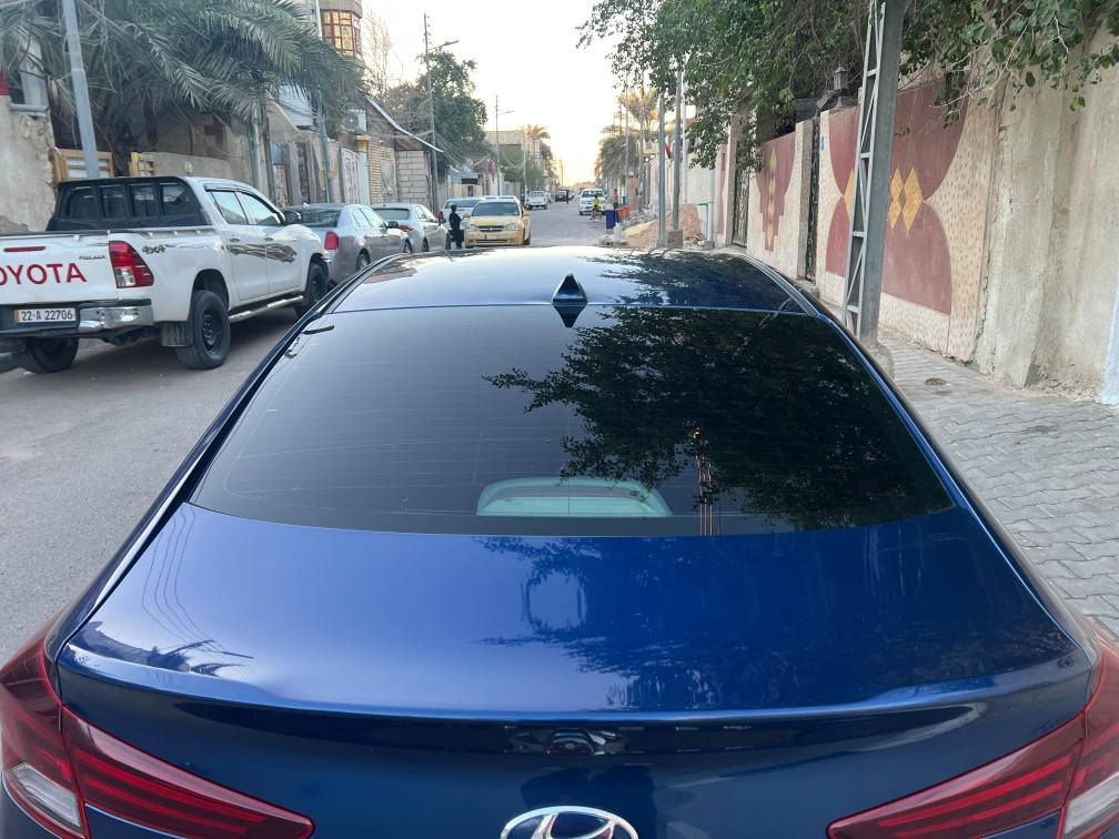 السلام عليكم للبيع النترا 2019 امريكي 
مكينة 2000 دوش وضع شركة ماممدود عليها صبانة
كير مكفول وضع شركة ماممدود علية صبانة
ماشية 100 حقيقي شرط
تبريد ثلج ❄🧊+ تدفئة 🔥
موصفات السيارة

 
 
3 نظام ترحيب عند الاقتراب من السيارة وفتح الجنطة
4 تبريد منفصل مناخين + تبريد ابيانو
5 فول تحكمات استيرن + نظام قفل السرعة + حاكية 
6 شاشة اعطال
7 شاشة مسجل + كامرة 360 درجة دوارة
8 تدفئة بل كشنات
9 نظام ايكو ECO اقتصادي + نظام sport رياضي
10 رادار بل مرئي الجانبية + رادار خلفي
11 نظام ABC + نظام مانع انزلاق 
12 لد امامي نهارئي + ليلي بل دعامية + منظومة LED
13 4 نظام دسك امامي + خلفي
 
(ليبل واحد ماعدة البنيد مبدل   الجاملغ صبغ الامامي ) 
بسمي سنوية + رقم + هزة جديدة سنويه لل31 
مكاني بصره
السعر 122 وبيها مجال للطيبين واني اسف على الاطالة
***********
