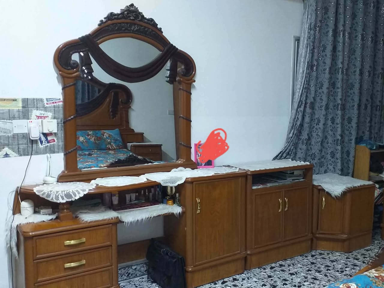 غرفه نوم حطاطه السعر مليونين وبيها مجال
علما ان سعر الشراء أربعه ملايين ونص

الشراي يتفضل على الخاص لطفاً 

مندوبه اغراض الي عنده اغراض البيت يريد يبيعها يدزلي عالخاص أبيعها لكم بعمولة مناسبة


**إذا كنت صاحب هذا الإعلان وتريد حذفه لأي سبب، رجاءا أرسل رسالة إلى الدعم الفني**