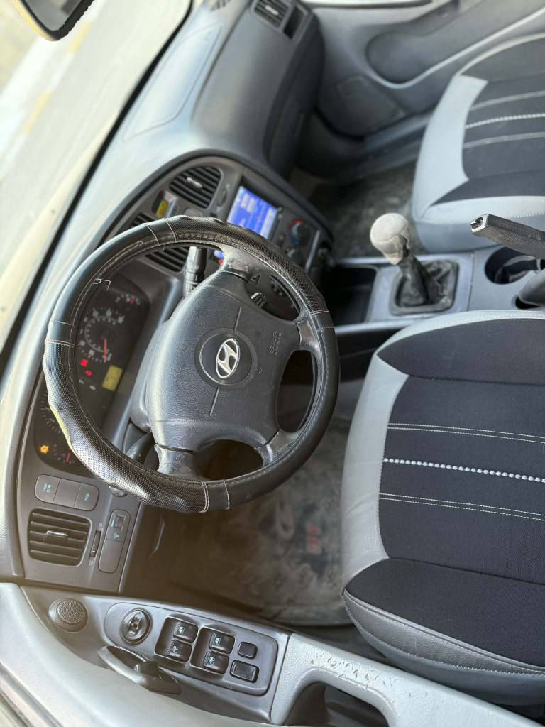 هونداي لانترا 2005فول كير عادي
كير عادي السياره صبغ عام  
جامات كهرباء
سلايد
تبريد شغال
محرك كير شرط
كهربائيات شرط السيارة مصروف عليها  وترايها جيد جدا
الرقم.  قديم  تحويل بشرط 
السعر 54ومجال بسيط جداً  التفاصيل على الرقم *********** موصل, نينوى
