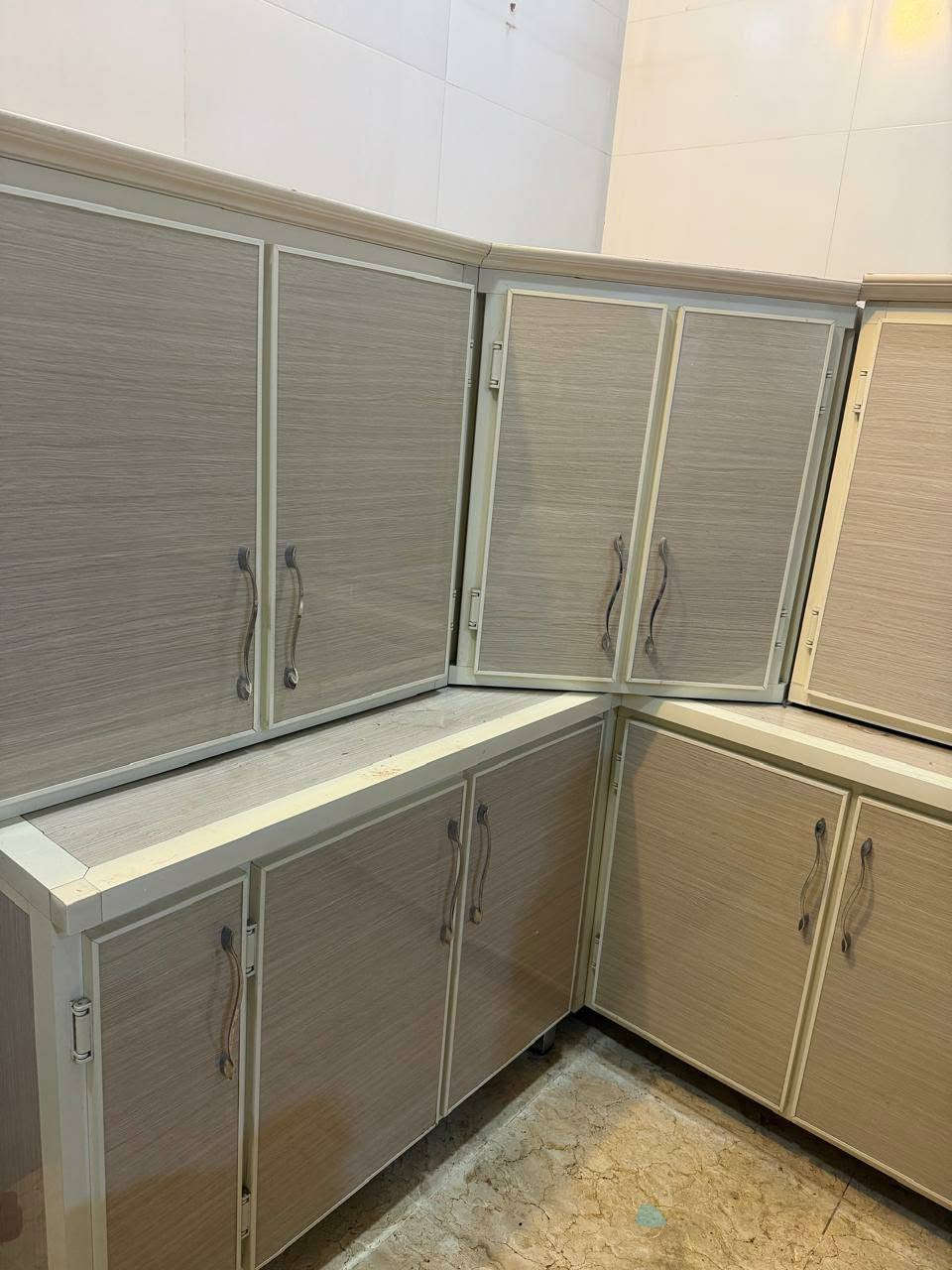 السلام عليكم كاونتر المنيوم مستخدم قليل جدا نظيف اللي يريده يراسلني خاص


**إذا كنت صاحب هذا الإعلان وتريد حذفه لأي سبب، رجاءا أرسل رسالة إلى الدعم الفني**