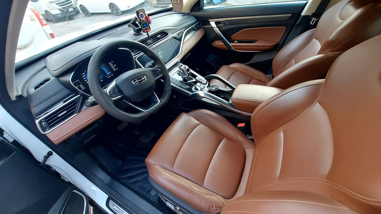 Geely Azkarra 2023
مكفولة من الشخط على وضع الشركة والضمان مستمر صيانة مجانية

ماشية 47.000كيلومتر قابلة للزيادة

محرك 1.5 تيربو 

محرك صنع بشراكة جيلي وشركة فولفو السويدية

عدد الاحصنة : 177

كير 7 سرعات دبل

3 مودات قيادة

قبضة كير كهربائية مع خاصية التحويل للگير العادي

فول بانوراما

كامرات 360 درجة

حساسات مطر تشغيل ذاتي

ويل قياس 18

تبريد قطعتين 

كرسي السائق كهربائي

اوتو هولد

نظام مساعدة على نزول المنحدرات

وكامرات امامي وخلفي 360 درجة 

تحديد سرعة 

 قفل سرعة 

حساسات 360. 

8 سماعات محيطيات

مري كهربائي وشفط

التجوة الوسطية بداخلها فتحة تبريد تصير مثل ثلاجة صغيرة

مراية وسطية Auto-Dim

شاشة وسطية حجم 12.3 مع كار بلي وشاشة السائق دجتل متغيرة الثيمات ثلات انواع 

لايتات السيارة فول LED امامي وخلفي

ترحيب ذكي بالانارات مع غلق النوافذ اوتوماتك في الخروج - فتح قفل بالاقتراب من السيارة اوتو  جامات 4 اوتوماتك صعود ونزول

سيارة فول مواصفات مكفولة كفالة عامة من الصبغ والبارد والحار والشخوط

رقم بغداد سيارة بـأسمي تحويل مباشر

مكان السيارة - بغداد -البياع
السعر 15000$
للاستفسار على الرقم

👇👇👇

 ***********آسيا

***********كورك

متوفر واتسآب
