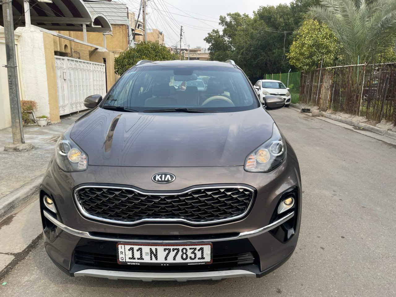 كيا سبورتج خليجي موديل 2020 رقم بغداد سنويه وهزه ورقم جديد ماشيه 37 فول عدا فتحه  مكفوله عدا بارد بلباب وصبغ شبرين سياره جديده محرك 2000 دوش بسمه كراسي كهرباء تشغيل عن بعد شاشه  اصليه حساس امامي خلفي 5 ويل كب مري شفط مكاني بغداد الأطباء السعر 188

***********
