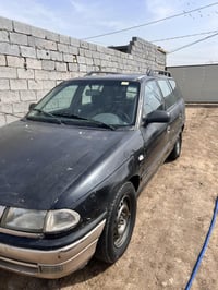 اوبل استره • ٩٤ • رقم بصره