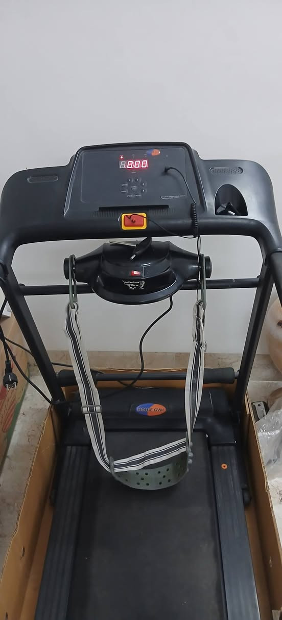 جهاز رياضة ..مستعمل قليل ..نظيف جدا مع ملحق هزاز لمنطقة الخصر ومقبس فصل حماية عند السقوط ..يتوقف تلقائيا مع الملحقات


**إذا كنت صاحب هذا الإعلان وتريد حذفه لأي سبب، رجاءا أرسل رسالة إلى الدعم الفني**
