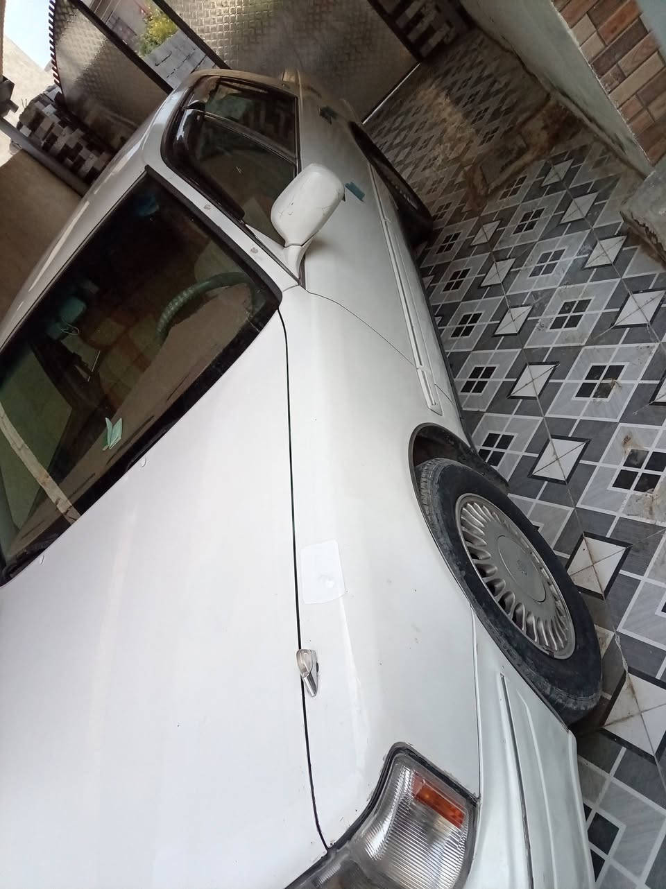 السلام عليكم راس الثور تكم للبيع
موديل 1996
رقم انكليزي تحويل مباشر سنويه 2028
كفاله كص وتحويل
تخم تاير جديد 
باتري جديد 
تبريد ثلج🥶 تدفأ 🔥
كشنات كهربائيّة +تدليك 
صدر امامي خلفي جديد 
كهربائيات كله شغاله 
مكينه كير 3000 جديده 
غرفه جديد 
جام كهربائيّ كله شغال
شاشه سماعات جديد 
السعر105
مامتواجد عل فيس
انتصل عله رقمي ***********
