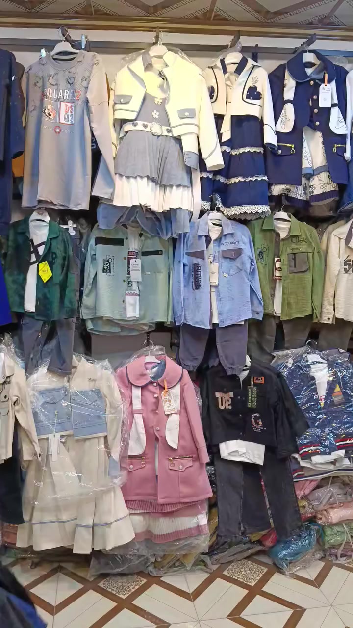 أزياء السند عرض خاص 
بدله كابوي ولادي بناتي السعر 🔥 18000🔥 
حي سومر شارع الحمداني 🔥 قرب صالون بنت الاصول أزياء السند


**إذا كنت صاحب هذا الإعلان وتريد حذفه لأي سبب، رجاءا أرسل رسالة إلى الدعم الفني**