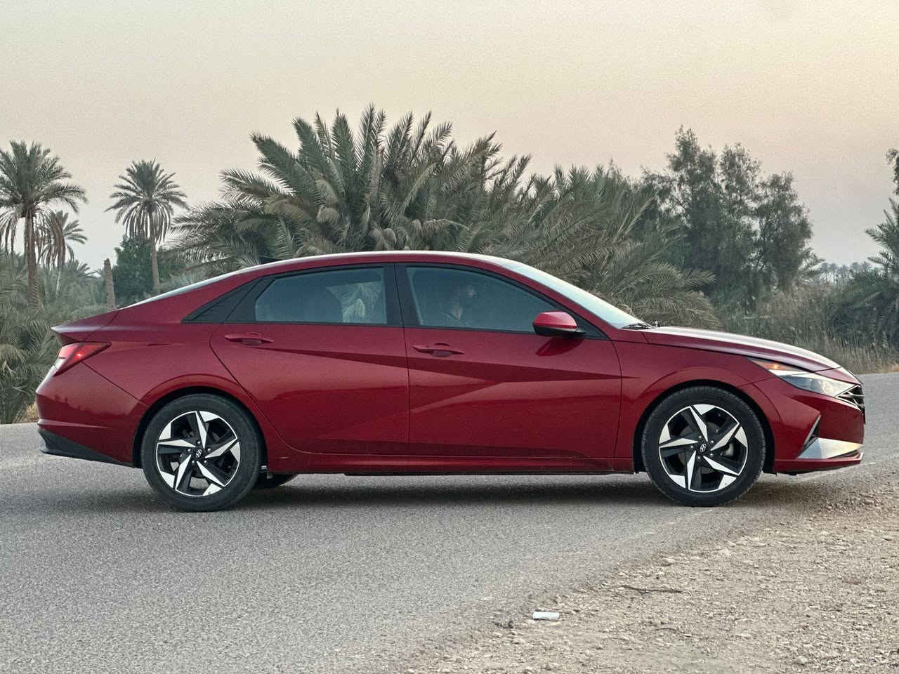 سلام عليكم.  بدون مراوس
النترا 2023  رقم اربيل
 تريد تحويل تريد وكاله حاضر 
ماشيه 20
فول موصفات عدا الفتحه 
يعني بصمه شاشه متصله حساسات 360 درجه مقاعد هيتر اوتو بارك كل الموصفات مال لمتد ما عدى الفتحه 
حادثه جاملغ فقط وحافت البنيد
مكفوله من كلشي بعد 
بدون إرباك بدون رديترات بدون شاصي
سعره 160 وبيه مجال بسيط 
رقم / ***********
