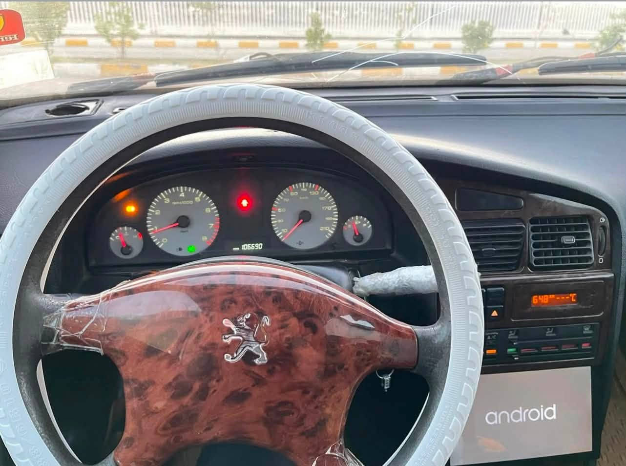 سلام عليكم
بيجو بارص مديل 14 تبريد واكف حداده نص عمر تخم تاير  رقم ذي قار 

مكفوله ماعده بجهت السايق بالخير كد شبرين ومصلحه يعني ماواصله بس بره السياره تخبل شاشه كامره سنتر لك كله شغال لايت زنون كشافات شغاله السياره خير من الله  حته اخياسات مابيه ولا متعوبه اترايك وين مايعجبك *********** مو دائماً اتواجد ع النت اتصل احسن سعرها 46 اوبيها مجال اوعندك حسب الرغبه هم اراوس

