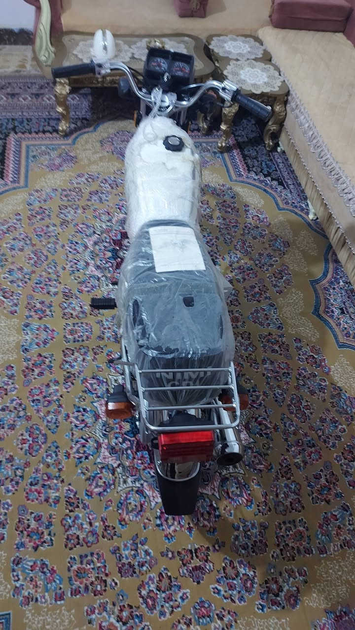 السلام عليكم للبيع موديل 2027 دراجه مكفوله كفاله عامه مكانك حله ابو غرق 
دراجه جديده ونضيفه مثل ماشوف بل صوره
بلجيس دراجه وكيل أوراق بعدهي دهن شركه *********** بي واتساب واني خادم ***********
