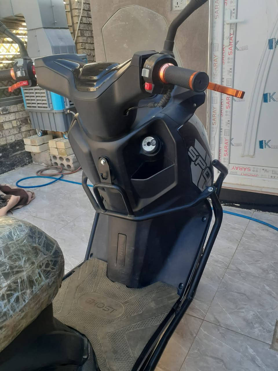 دراجه رياضيه للبيع من نوع ghost 👻 شبحيه السعر مليون وميه وبيها مجال للعلم الدراجه جديده مامستخدمه هواي الاستفسار التصال على الرقم *********** او الإتصال والمراسله على الواتساب ***********
