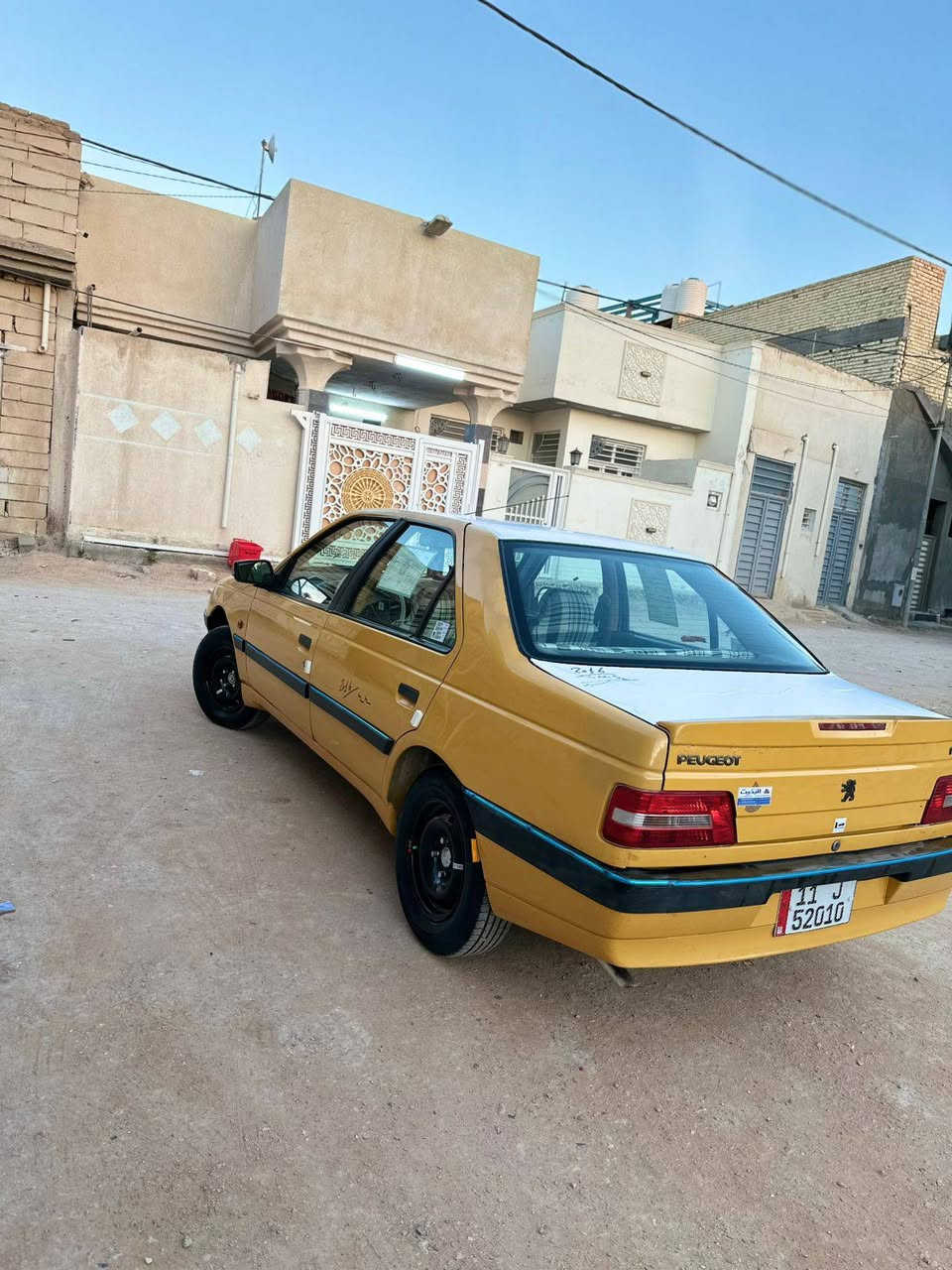 السلام عليكم
بيجو أكد موديل 16سياره كفاله عامه  من مكينه وكير  وتبريد كشرهاا كلش نضيف لا ضربه ولا صبغ مكانها كربلاء رقم تلفوني***********
