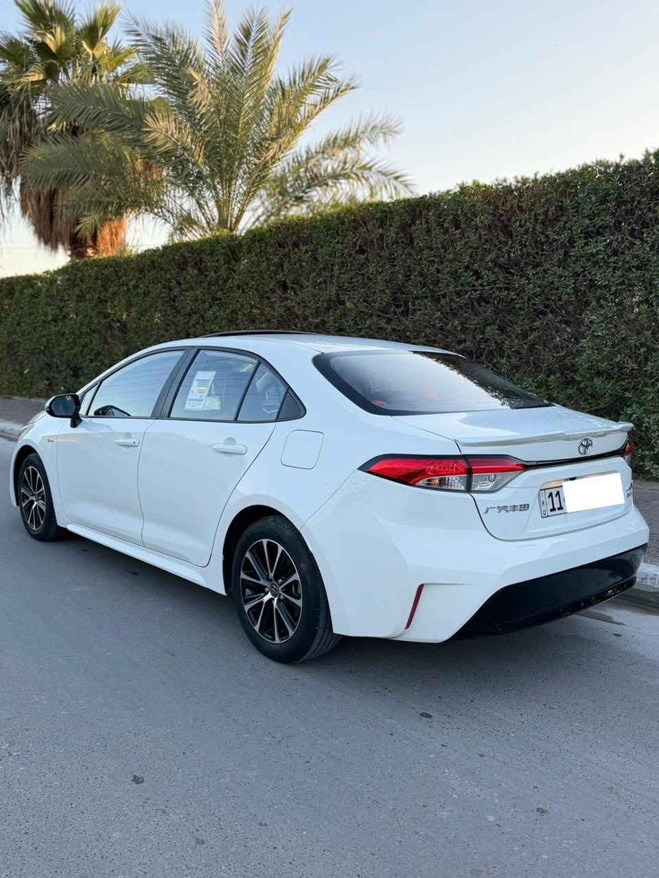 ‏سلام عليكم كورولا موديل 25هابرت جديده الله شاهدفول وارد خليجي بس شكل الأمريكي أبيهاقطعتين تبريد مقفولة من الدعامية الدعامية سياره جديده /***********
