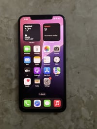 ايفون • شاشة اصلية • بطارية مبدلة