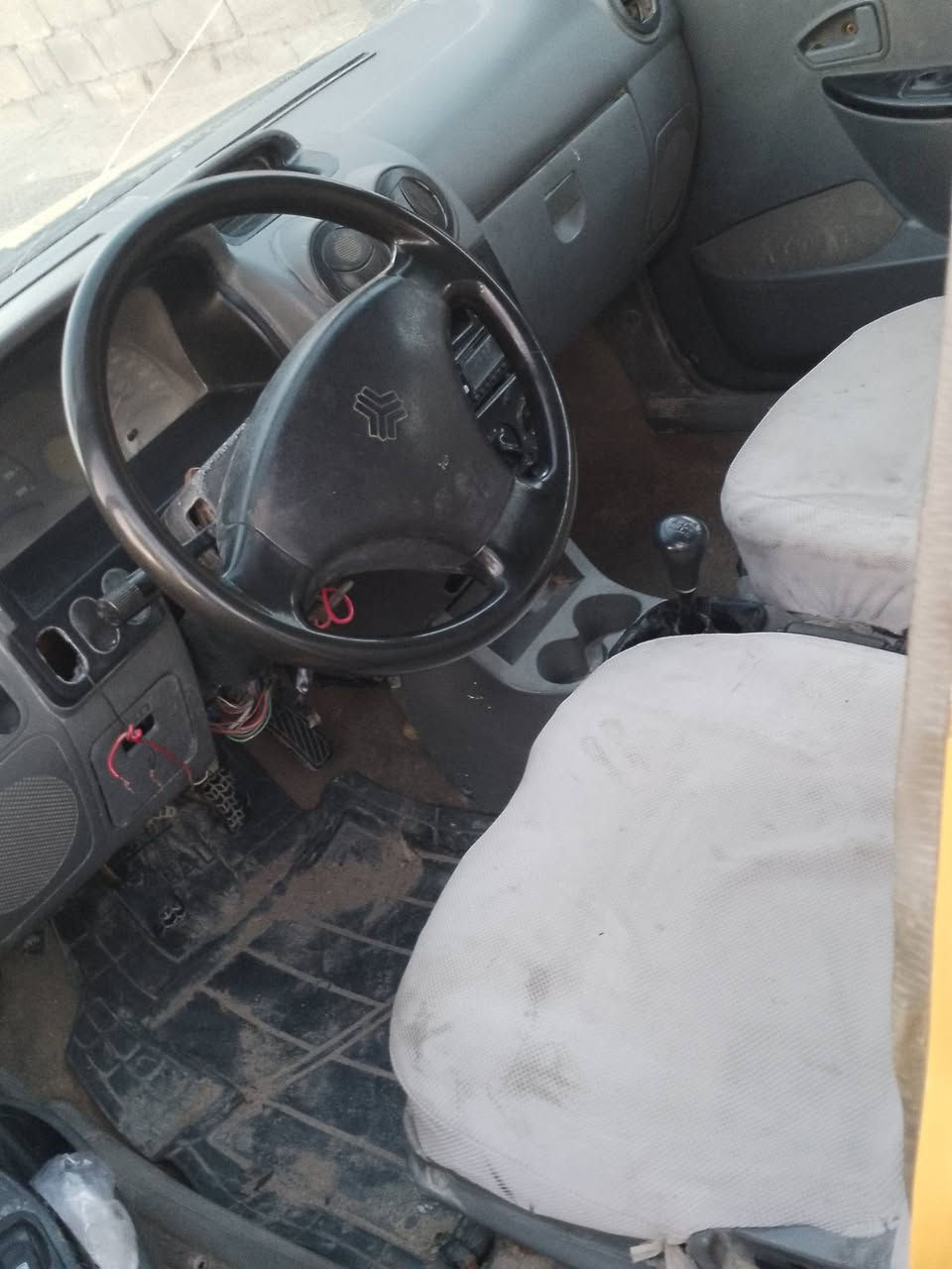 السلام عليكم سايبه موديل 12 مكينه بيهه تبخير كير وحداده تمام كهربائيات شغاله راعيهه  سنويه منتهيه السعر 11 وبيهه مجال حك الجيه مكان بصره الزبير ***********
