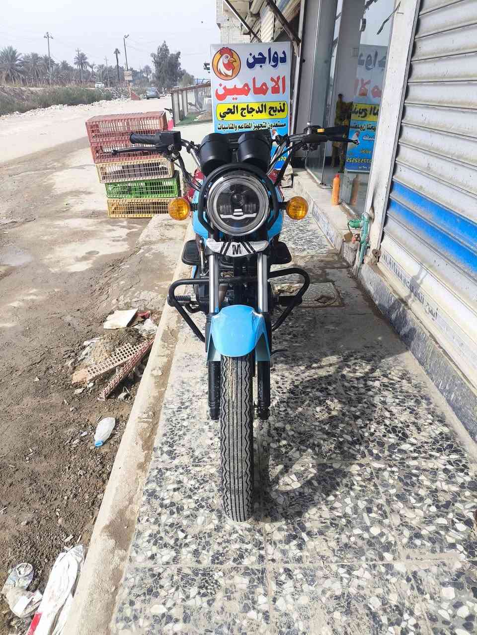 سلام عليكم عندي دراجه البيع مثل ما معروضه كدامكم الدراجه تعبان عليه اليحب يشتريه يتصل عليه اوهذه رقمي ***********/*********** ونشاله ماقصر وياكم،، مكينه 150،، الدراجه حلوه
