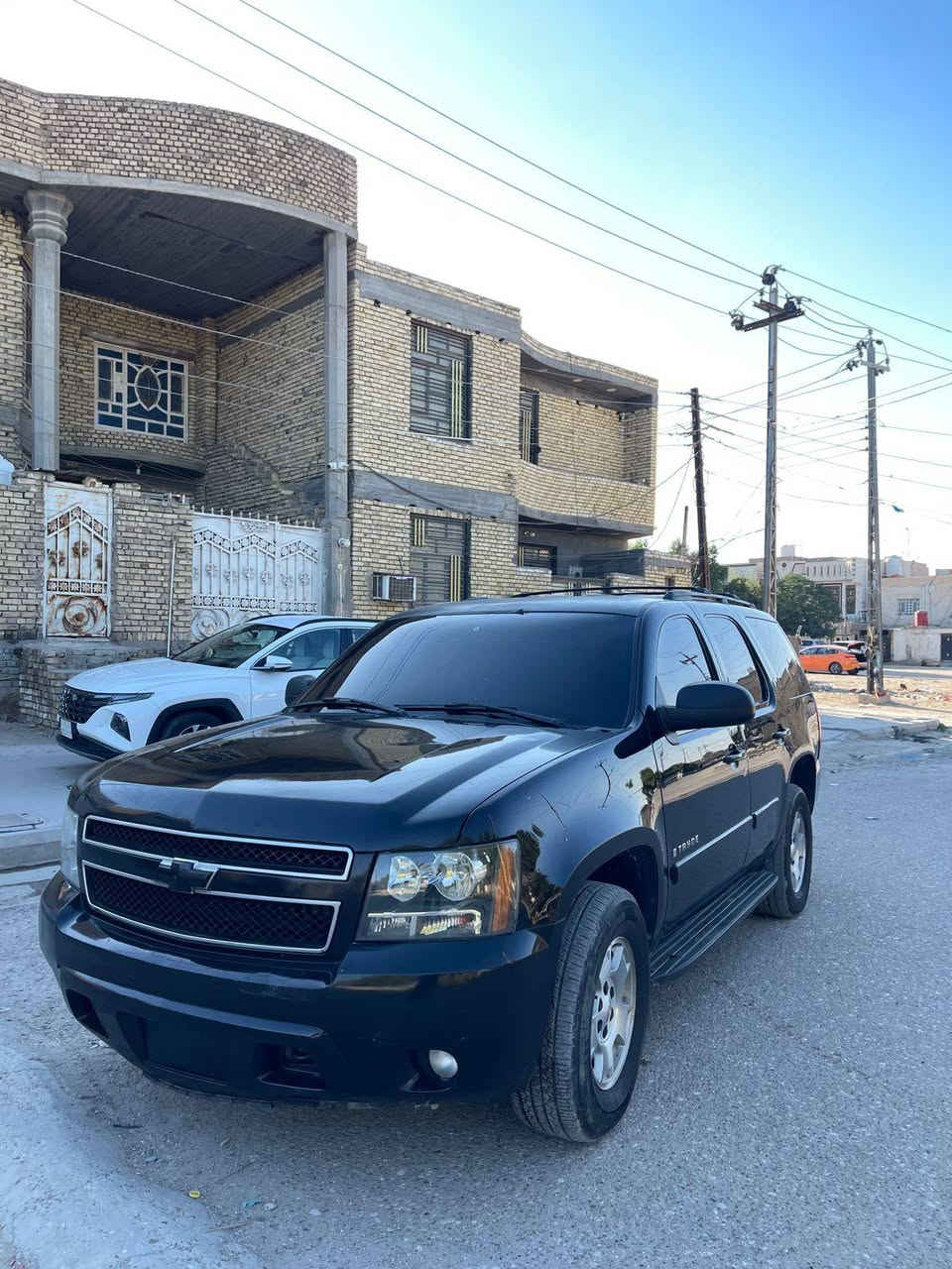 يا الله 
تاهو ابتر موديل (٢٠٠٨)مواصفات LT
لون اسود 
(ادوات ادوات ادوات) 
دخول جديد  لا تفصيخ ولا فتح شاصي 
(مكفوله من السرقه والعشائر وكصه)
السعر اتصال أو واتساب 
المكان/ ذي قار
اتصال/*********** 
بيع فقط
