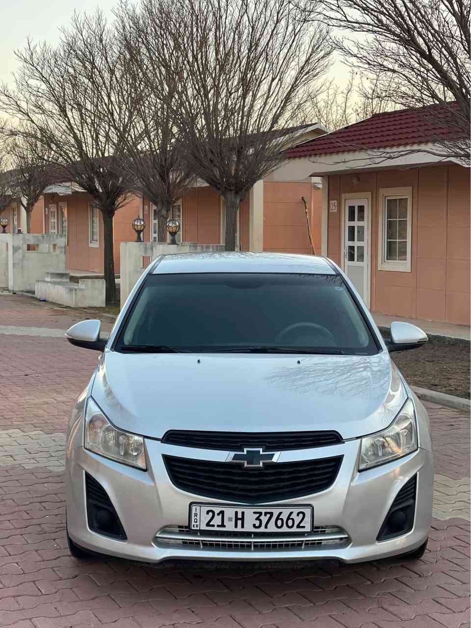 نرخی ٥۸ گەڵا و کەمێک مەجال💰
تکايە زانياريەکان بخوێنەوە دواتر تەلەفون بکە🧾
ئەوەليات .. ئەوەليات.. ئەوەليات ❌❌
📞***********
شوفرليت کروز ، مۆدێل ۲٠۱٥ ، گێڕ تۆماتيک
سەيارەيەکی زۆر پاک و جوانە ۱۳٦ هەزار ڕۆيشتووە📦✅
دەعم و لێدراوی نيە تەنها يەک پارچەی بۆياغە☑️
گێڕ و مەکينە بەشەرت ، چوار تايەی لۆک 🛞
سەيارەکە ڕەقەم و سەنەوی نوێيە بەڵام غرامەی لەسەرە من بە ئەوەليات دەيفرۆشم واتە بەشەرتی غرامە نايفرۆشم تەنها بەشەرتی ئەوە دەيفرۆشم ئەوەلياتی هەبێ و کێشەی مەدەنی نەبێ و حيدزی لەسەر نەبێ☑️✅✋🏻 
گۆڕينەوە ناکەم تەنها فرۆشتنە 💵💰
تکايە جوابی نامە و کۆمێنت نادەمەوە گەر موشتەری تەلەفون بکە لەخزمەتدام
ژ.م واتس ئەپ *********** 📞 كويسينجاك, أربيل
