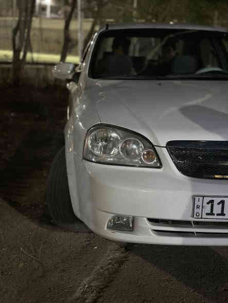 السلام عليكم اوبترا مديل 2009 نضيفه كلش سياره حلوه تحكمات ستيرن شاشه اندرويد كامره تبريد ثلج السياره نضيفه بس بيه خيط تبخير قليل كلش مابيه حادث فقط صبغ هلالات خلفيه وشبر بل جاملغ امامي وانطخت عندي قبل يومين بل جاملغ اليمنه انطعج من الحافه يعني بسيط
السعـر ٧٥ وبيه مجال للشراي
مكاني بغداد الشعب ***********
