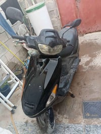 دراجه فراشه ما عايزه برغي حاويه كلشي بيهه شغال شلعه ومعدل محرك بلادي م...