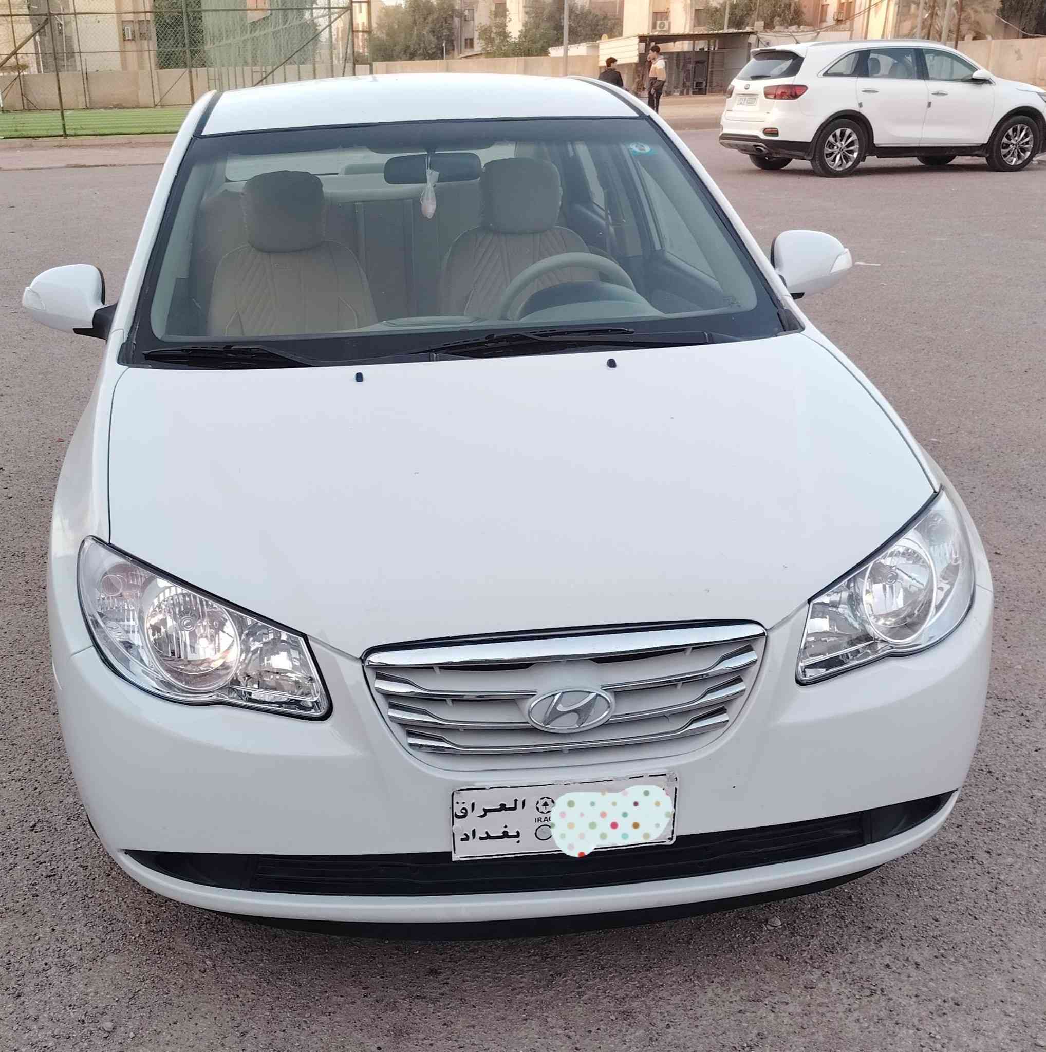 لنترا أدوات حاوية بدون كصة تخم تاير حدادة طوبه باتر جديد مكينه كير كفاله غرفة بيجي زلغ مابية  هسة فارشة ارضية جلد ارقام بغداد مامكشوف وين مايعجبل اطلع بية واذا تريد تسجلة تسجل  السعر ٦٠ وبية مجال قليل مكاني العمارة *********** وبالعافية على لياخذة
