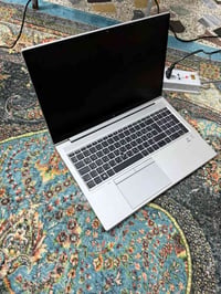 حاسبه للبيع نوع hpذاكره ٢٥٦رام ١٦سعر خاص ٠٧٧١٣١٩٦٨٠٨