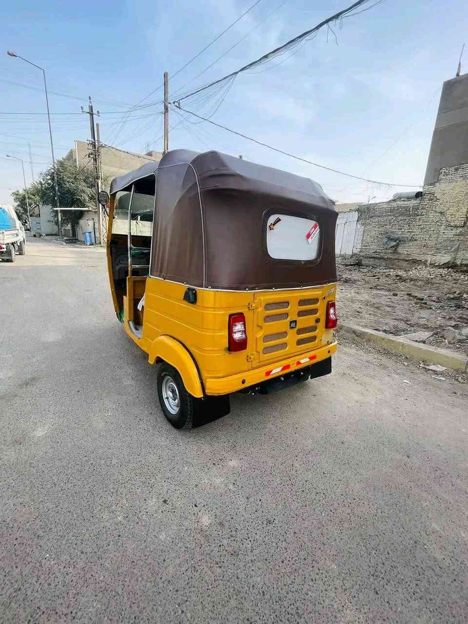 تكتك عشرين شهر ١٢ رقم وسنوية قطره صبغ مابيها دوس معمره ومكينه بوشه وبستم بس وخير من الله تكتك  وداعت ابو حنين ***********
