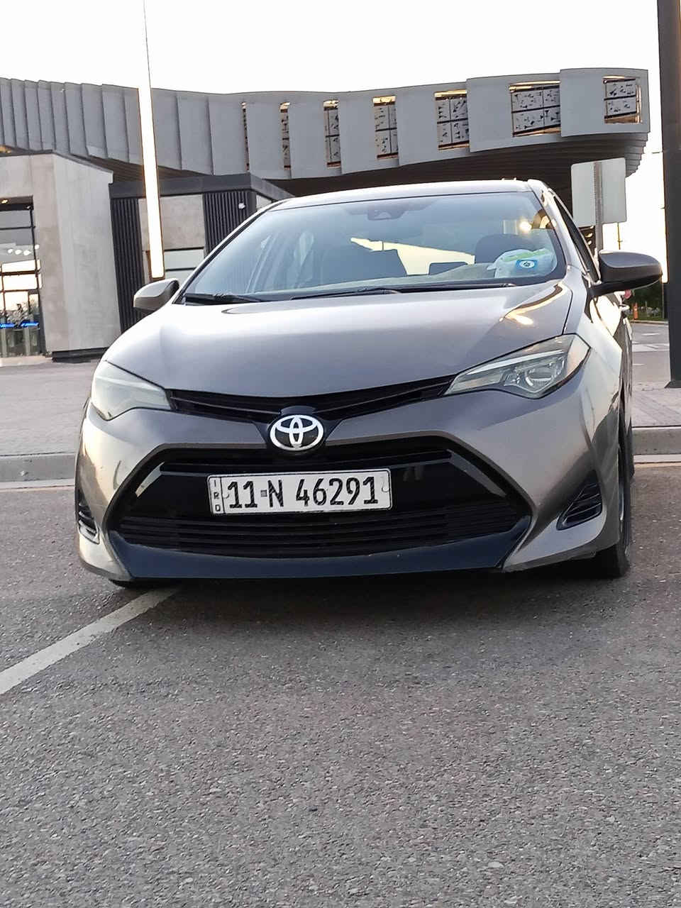 كورلا موديل 2018 تبريد خير من الله السياره بيها 3قطع جاملغ وبنيد من امريكا وباب السايق بعده مامصبوغ  LE بدون دواخل السياره حلوه السعر 110 وبيها مجال قليل غير متواجد ع فيس بك رقم الهاتف ***********
