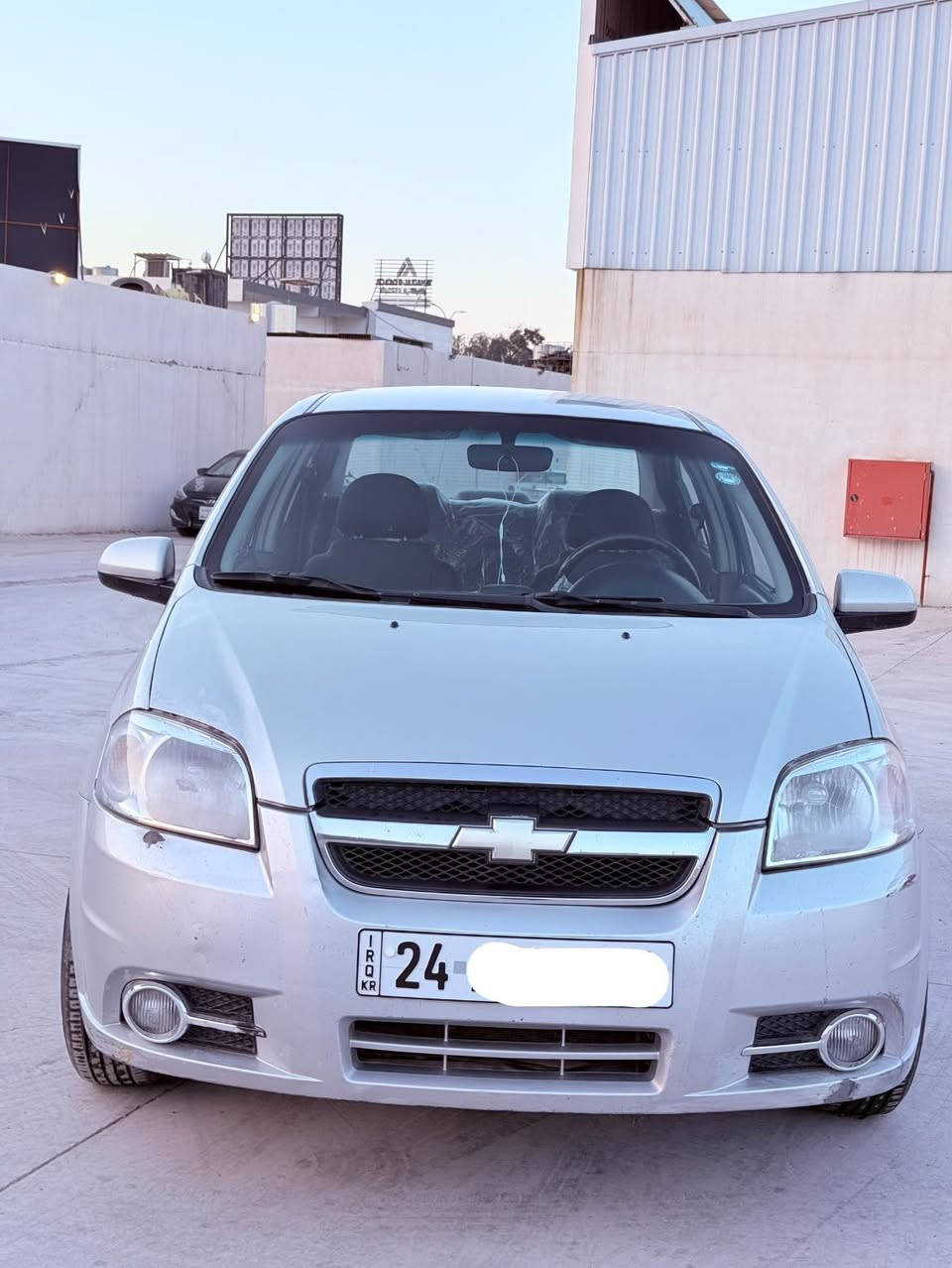 #للبيع فقط #مقدمة  خوان مقدمة 40 $  او 45$ 

والباقي اقصاد شهرية 

#ملاحظة / اخوان ابيع داخل الموصل فقط مع الاعتزاز والاحترام للبقية لان قريب عليه خارج الموصل ما اليع 

افيو موديل 2009 لون سلفر 
رقم دهوك جديد سنوية جديد 
اني الشرعي مالها تتكاتب وياي 
سيارة جاهزة من كلشي طخم وتبريد وتدفئه 
طخم تاير 
سيارة بيها قطعة وحدة صبغ فقط 
والباقي مكفول تعال وشوف نضافتها بعينك 

للاستفسار اكثر اتصل 👇
***********
***********
