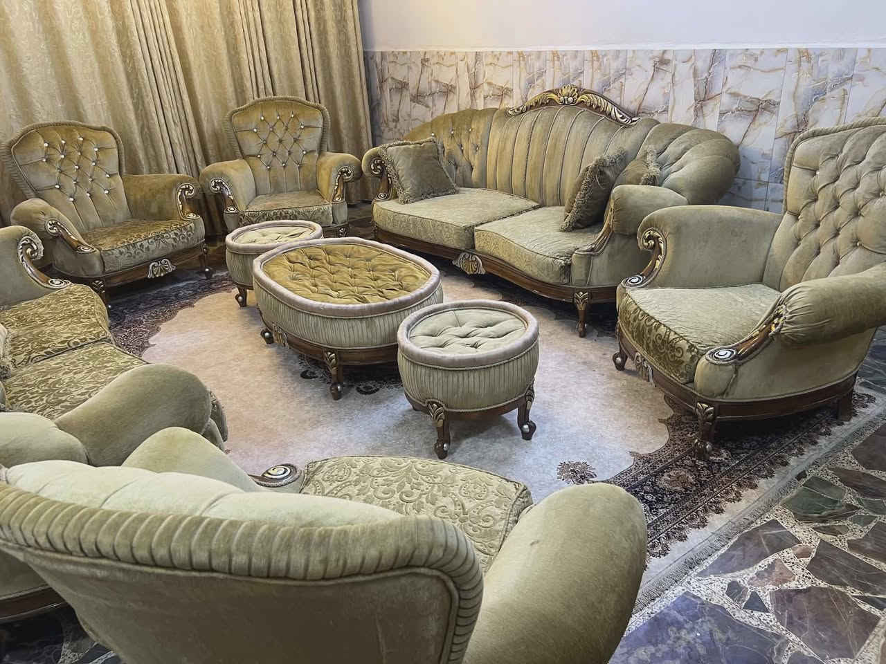 تخم زان اخو الجديد مع سيت طبلات مكان المنصور سعره 650للتواصل ***********
