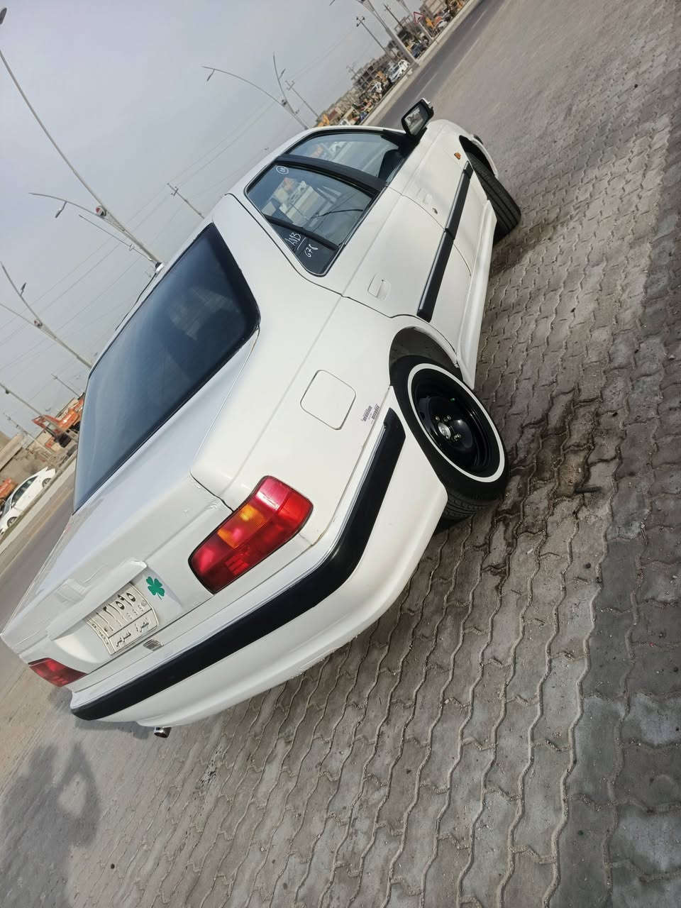 سلام عليكم بيجو بارس للبيع 2013 سياره حلوه ونظيفه اي نقص ما بيها تخم تاير حداده كهربائيات مكاني القبله حي الشهداء رقمها بصره راعيها موجود شرط تحويل السعر 40 وبيها مجال للشراي***********
