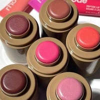 بلاشر كريمي • ثابت ٢٤ ساعة • ضد الماء