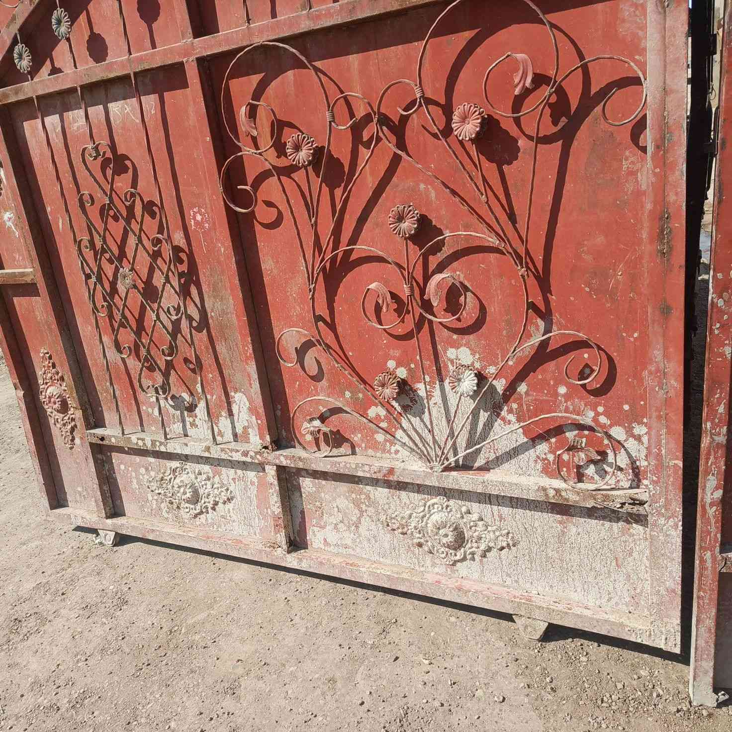 باب اسلايت 
   3  امتار 

السعر مناسب 

*********** ع واتساب
