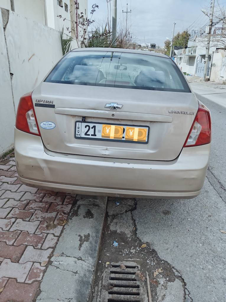 ئوپترای 2008 
سەیارەکە بێ بۆیاخە چوار جام کارەباو ئاوێنە کارەباو شاشە ئایپات و کامێرەیە سەنەوی تازەیە گێڕو مەکینەی بێ عەیبە بەشەرتی فیتەر ، کەمێک کاڵبوونەوەی هەیە تایەی تازەیە و بەشەرتی تەحویل و غرامە، نرخ 68
***********
*********** السليمانية, العراق
