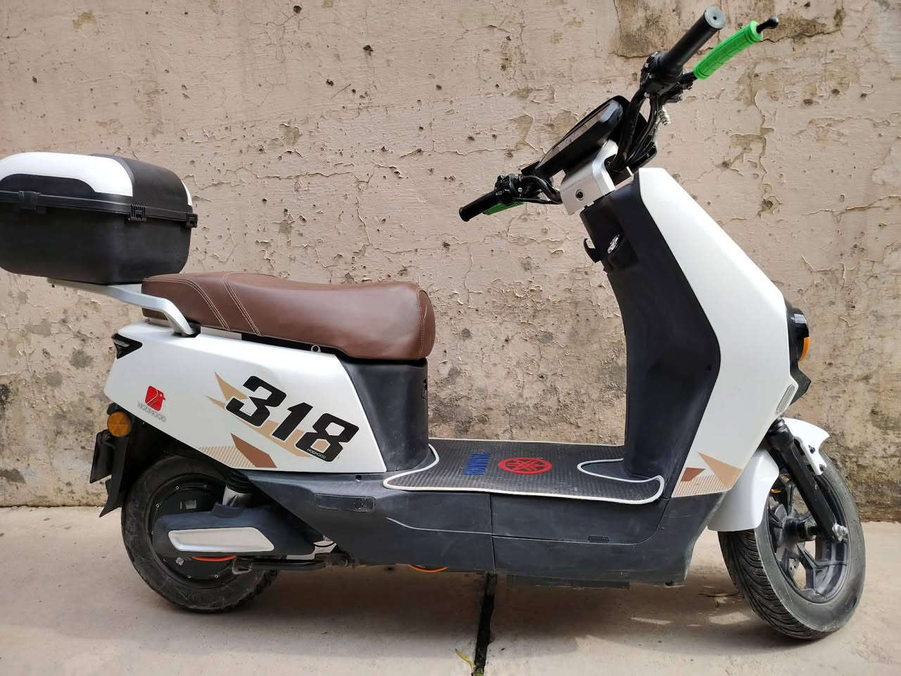 للبيع
السعر خاض


**إذا كنت صاحب هذا الإعلان وتريد حذفه لأي سبب، رجاءا أرسل رسالة إلى الدعم الفني**