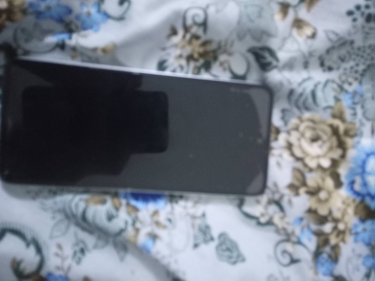 سلام علیکم بوكو M6 ذاكره 256 نضيف حيل 4G سعره 165 للاتصال ***********
