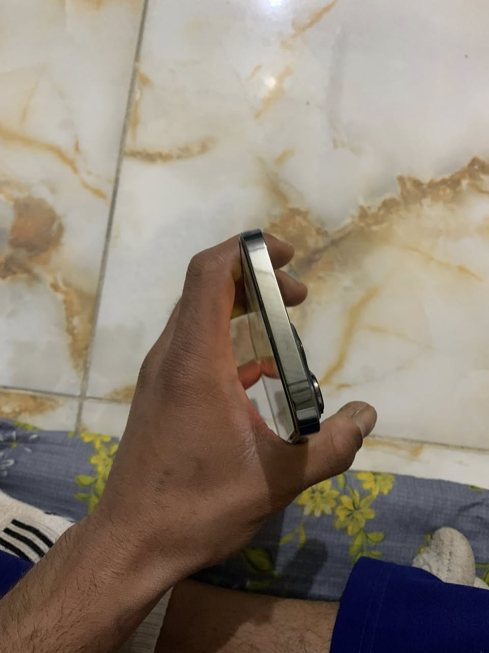 سلام عليكم اخوتي اريد مراوس عندي هاذ ١٣ برو ماكس  عطل شريحه وناسي كلمه سر آيكلود  مراوس حتلو ب S21 او S22 ألترا تحياتي❤️‍🩹✌🏻


**إذا كنت صاحب هذا الإعلان وتريد حذفه لأي سبب، رجاءا أرسل رسالة إلى الدعم الفني**