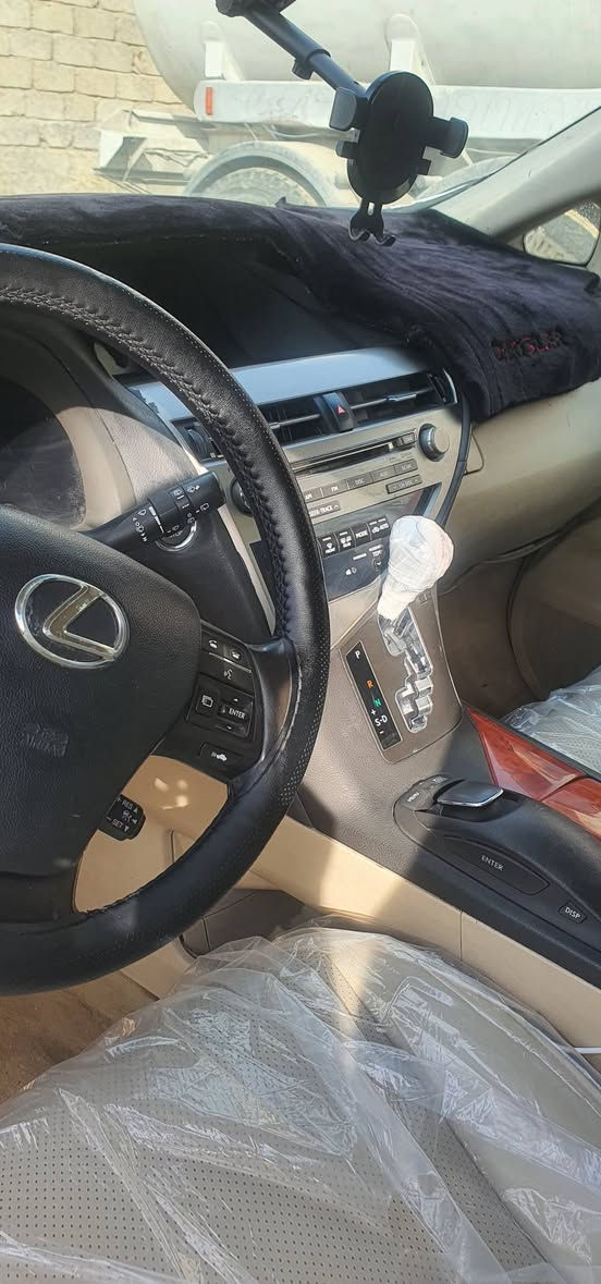السلام عليكم شاشة دشبول لكزس rx350 2010  2011 2012 2013 2014
ب٣٠٠ $ 
أصلية شرط بلادية مال تفصيخ


**إذا كنت صاحب هذا الإعلان وتريد حذفه لأي سبب، رجاءا أرسل رسالة إلى الدعم الفني**