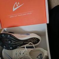 حذاء ركض • بالكارتونه • امزون