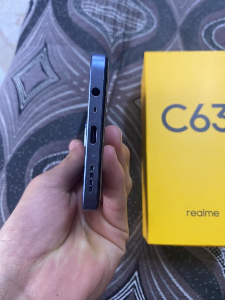 السلام عليكم للبيع
ريلمي c63جهاز لوك شرط ما بي جلخ 

ما مبدل بي ولا قطعه ذاكره 128

الضهر جلد مرغوب استعمال قليل يجي الجهاز بل كارتون معه جميع الغراض داخل الكارتون  

السعر 175وبي مجال الشراي يجي خاص او عل رقم ***********اسيا
