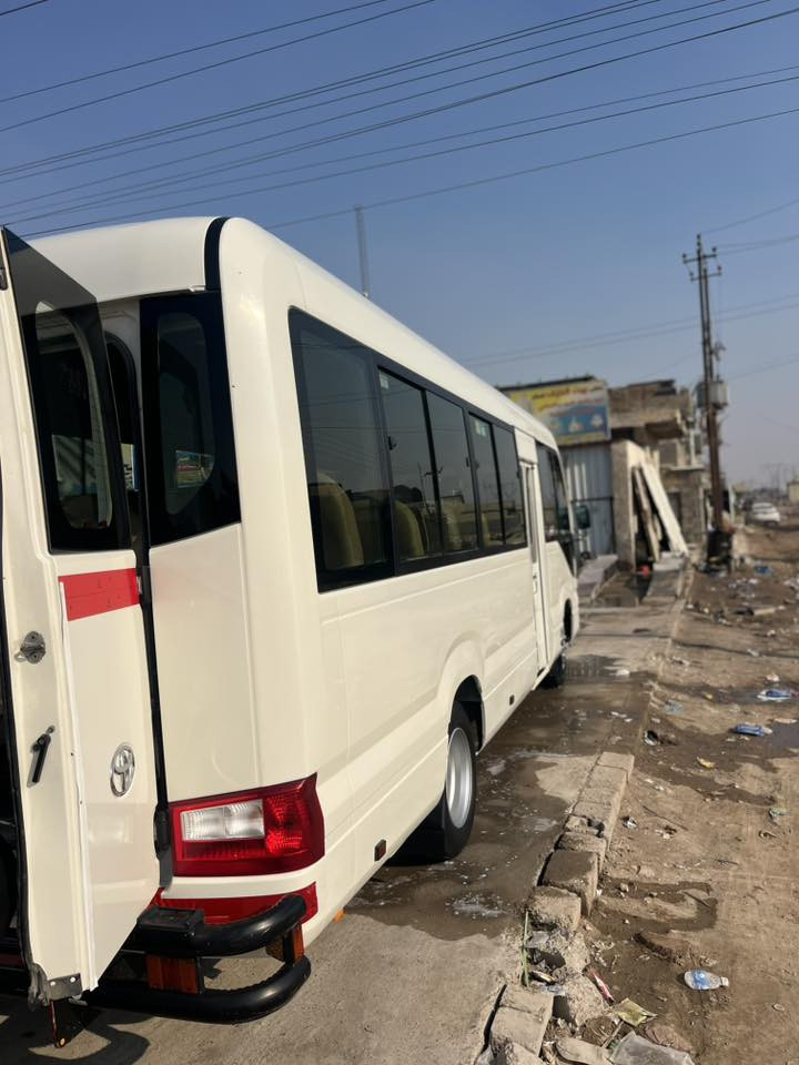 السلام عليكم كوستر باب الحاره للبيع موديل 19 ترهم مراوس 17 أو 16 أو 15ترقيم جديد سليمانيه باسمي جاهزه من كل النواحي ماشيه 90 الف كشن ستاركس كير مكينه اكسل كفاله الخلفي والباقي مكفول عنوان بغداد هاتف ***********

***********
