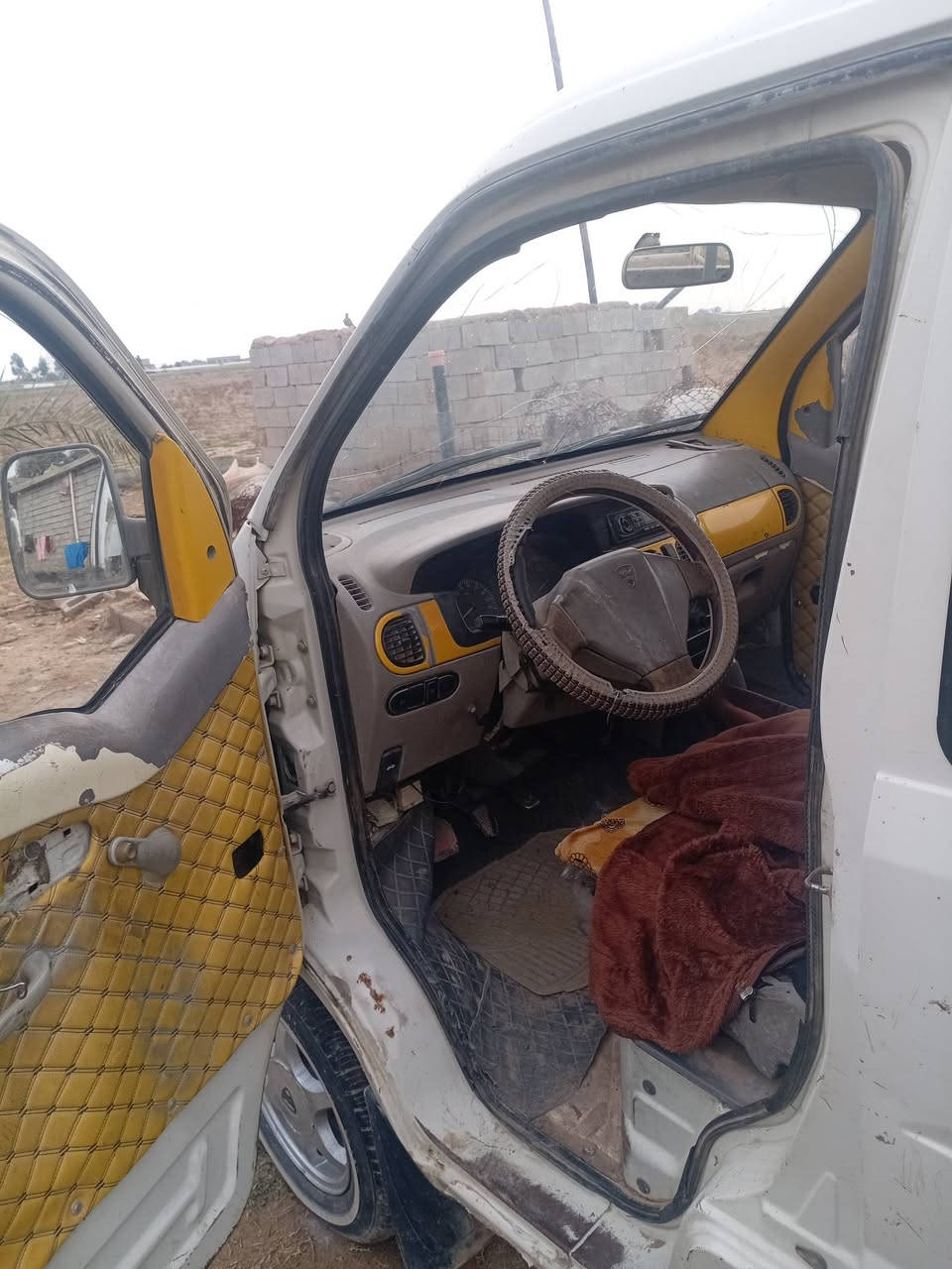 البيع موديل ٢٠١٢ أوراق كامله وكاله عامه شاصي بلادي ***********
